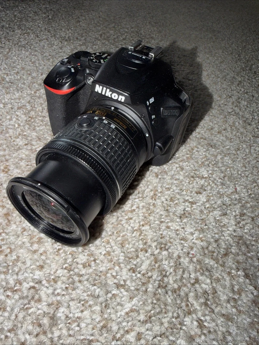 Nikon D5600 DSLR camera AF-P DX NIKOR lens